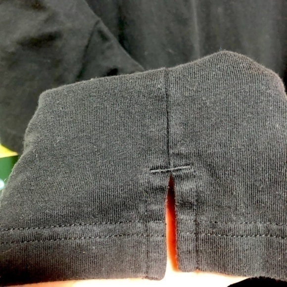 🌷Duluth Trading Co. Black Cotton Crew Neck Long Tail T-shirt - Picture 4 of 7